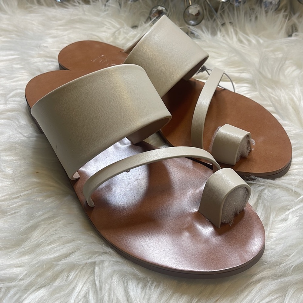 New FIND.INNIS SANDALS💋